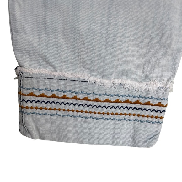 NWT Old Navy Women’s Capris Size 14 White Wash Denim - Picture 3 of 6